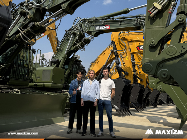 Sweden Client Visited XCMG Factory