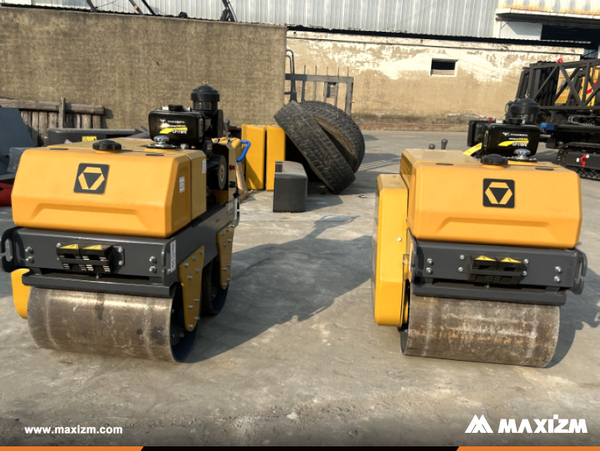 Botswana - 2 Units XCMG XMR050 Road Roller 