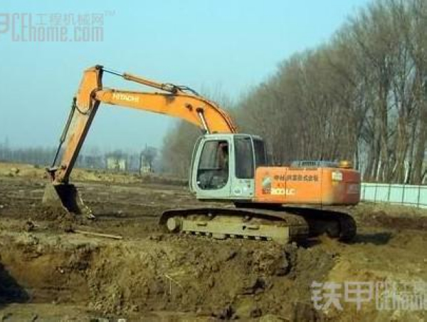 Techniques For Improving The Efficiency Of Excavator Leveling