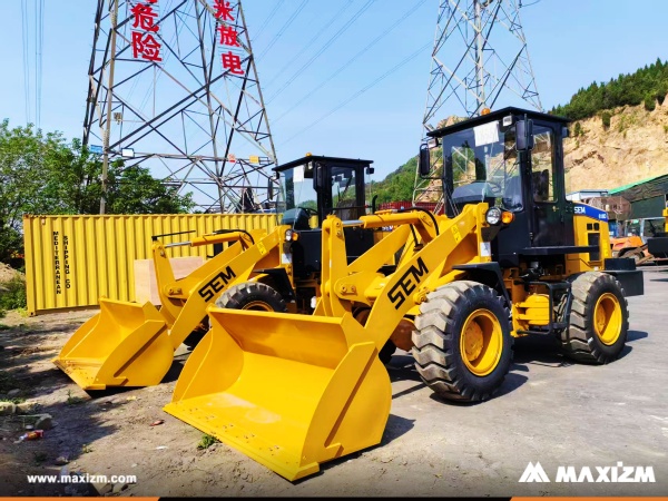 Indonesia - 1 Unit SEM SEM618D Wheel Loader 