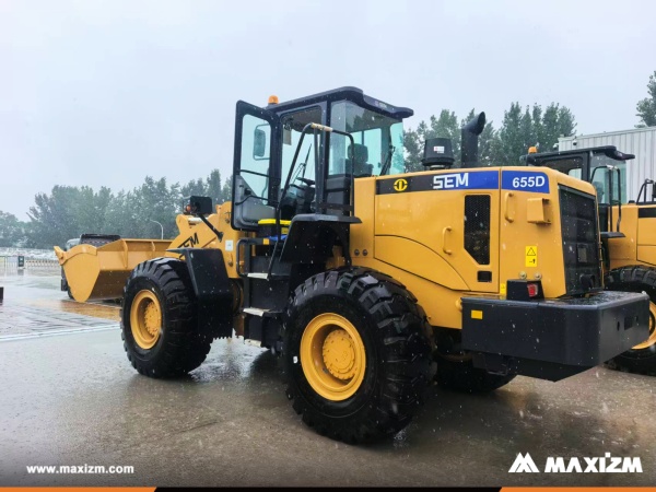 Cameroon - 1 Unit SEM SEM655D Wheel Loader