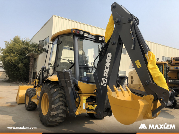 Peru - 1 XCMG XC870K Backhoe Loader