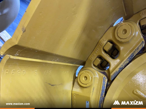 Cat Track Wear Sensor Provides Remote, No-Touch Wear Monitoring