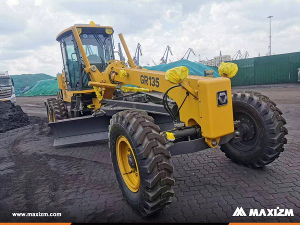 Guinea - 1 Unit XCMG GR135 Motor Grader 