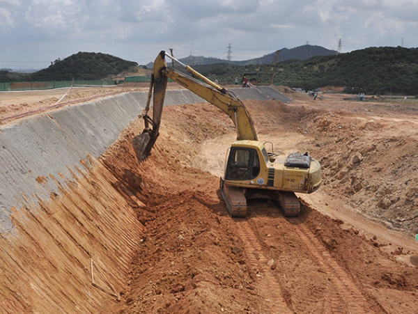 Explanation Of Excavator Slope Brushing Technology 