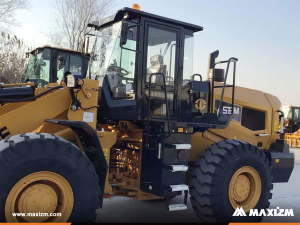 Liberia - 1 Unit SEM 656F Wheel Loader  