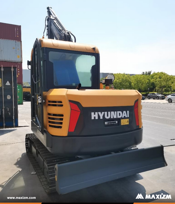 Costa Rica - 1 Unit HYUNDAI HX60 Pro Crawler Excavator 