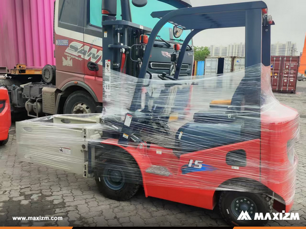 Cameroon - 4 Units HELI CPCD15 Forklift