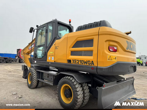 Burkina Faso - 1 Unit XCMG XE210WGA Wheel Excavator