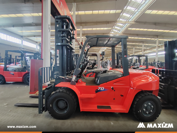 Algeria - 2 Units HELI CPCD70 Forklift