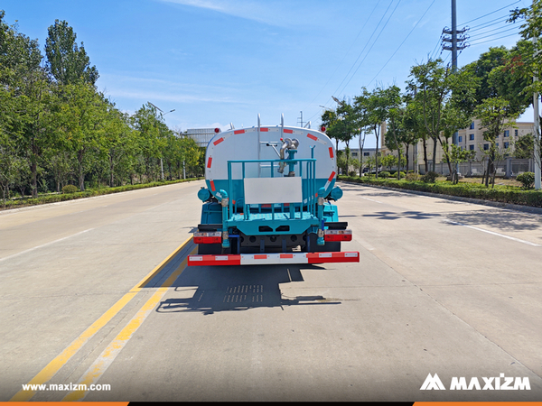 Jamaica - 1 Unit DONGFENG CLW5090GSS3 Water Sprinkler Truck