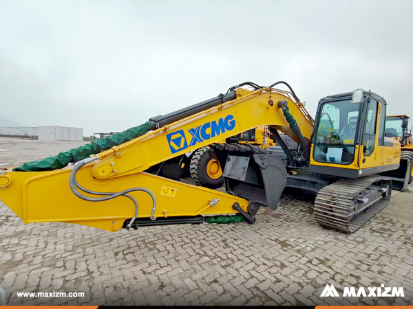 UAE - 1 Unit XCMG XE215C Crawler Excavator