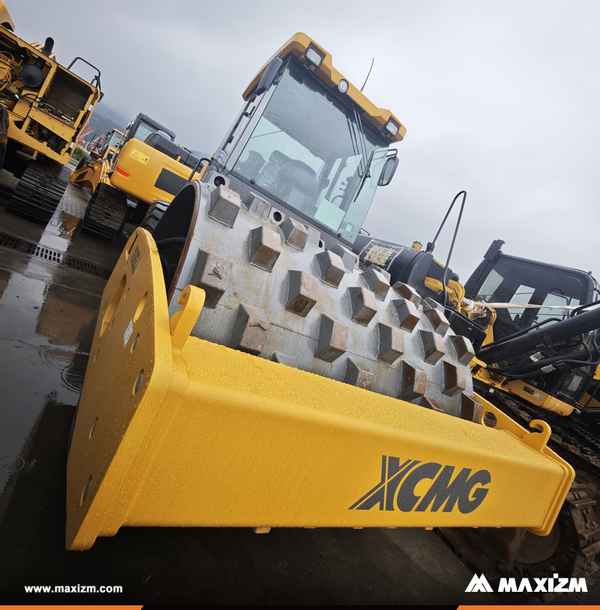 Nigeria - 1 Unit XCMG XS163J Road Roller