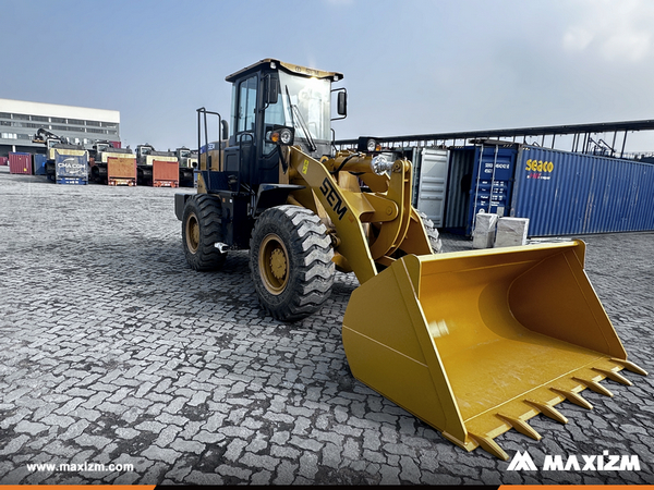 Panama - 1 Unit SEM 636D Wheel Loader 